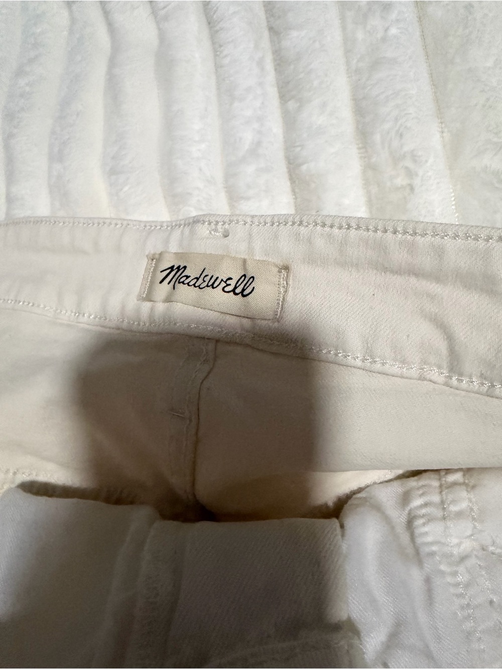 Madewell The Curvy Perfect Jean Shorts 20W Plus Ivory Raw Hem High Rise - Picture 3 of 4